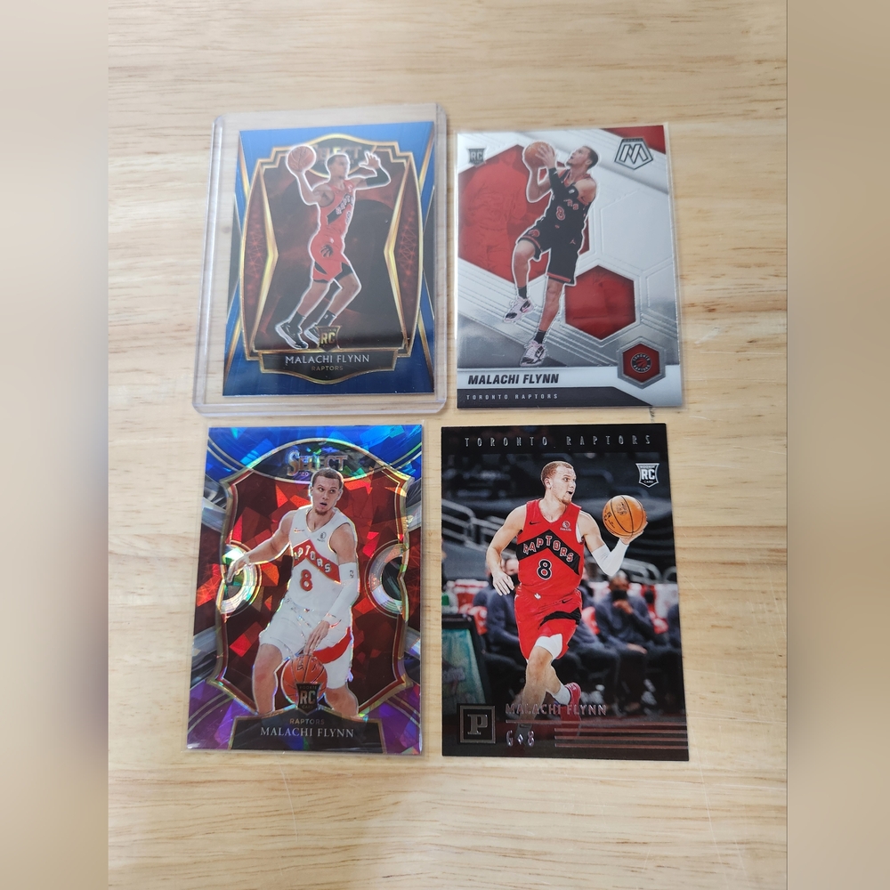 Malachi Flynn Rookies x4